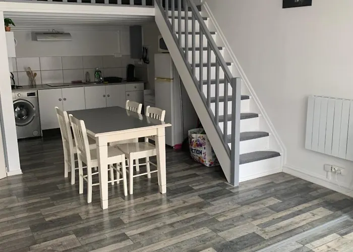 Appartement L D Ange 1 Idealement Situe 37m2 Entre Port Et Village Gruissan